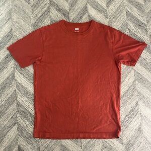 Uniqlo red shirt